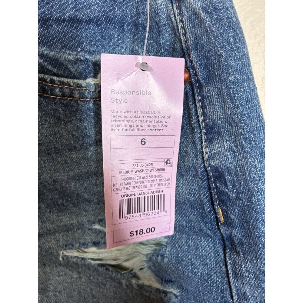 NWT Wild Fable High Rise Denim Blue Jean Shorts Distressed Cut Off Y2K Size 6 - Picture 3 of 7